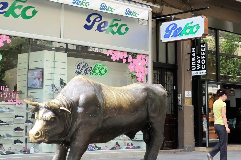 Kimberly-Clark Stock Plunges Over 16%, Kenvue Surges 20% In Monday Pre-Market: What's Going On?