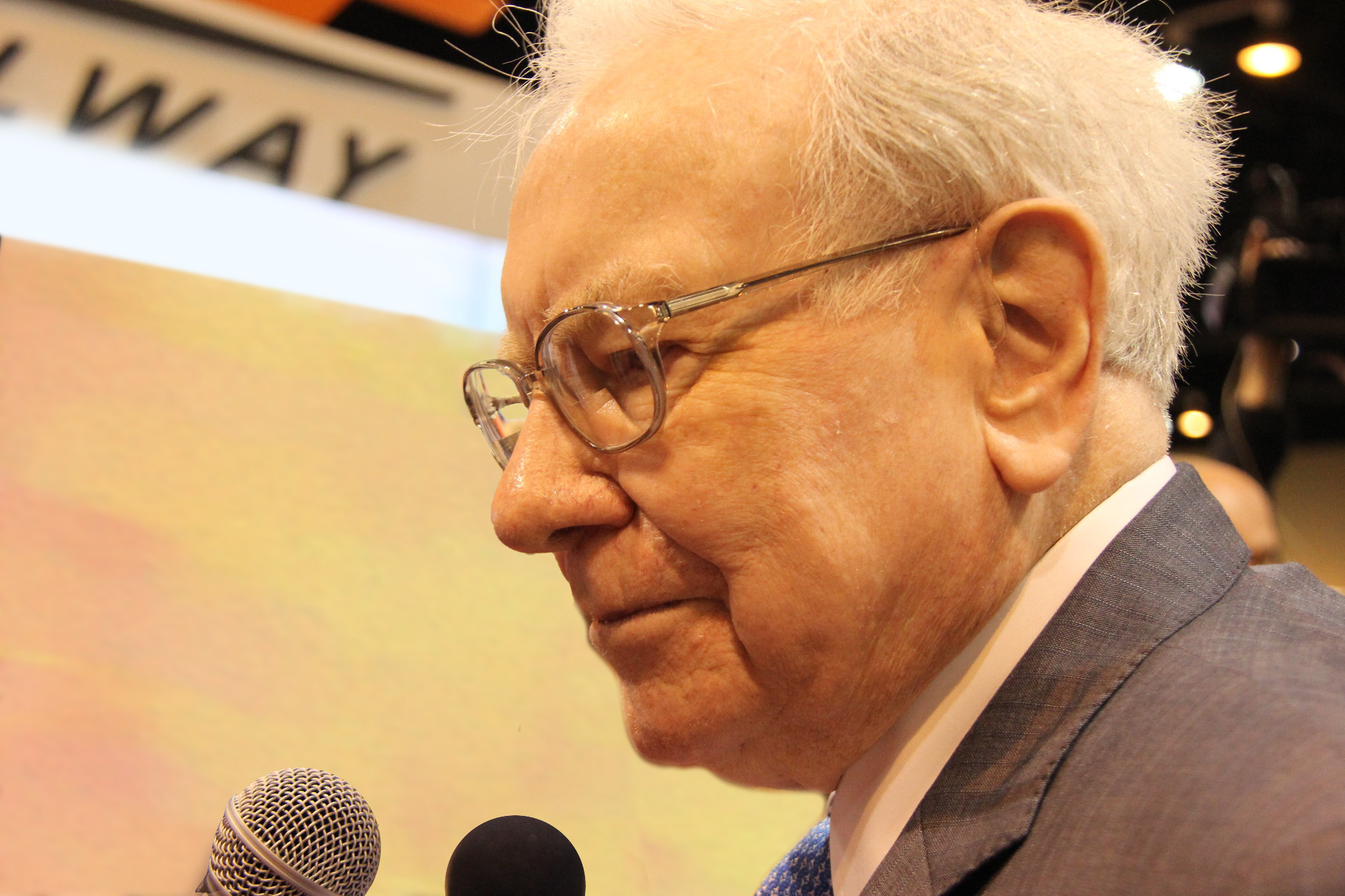 The Stock Market Has Only Done This 4 Times This Century. Is Warren Buffett Getting Nervous?