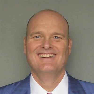 Real Estate Expert Alan Wood Advises on Luxury Home Transactions for HelloNation