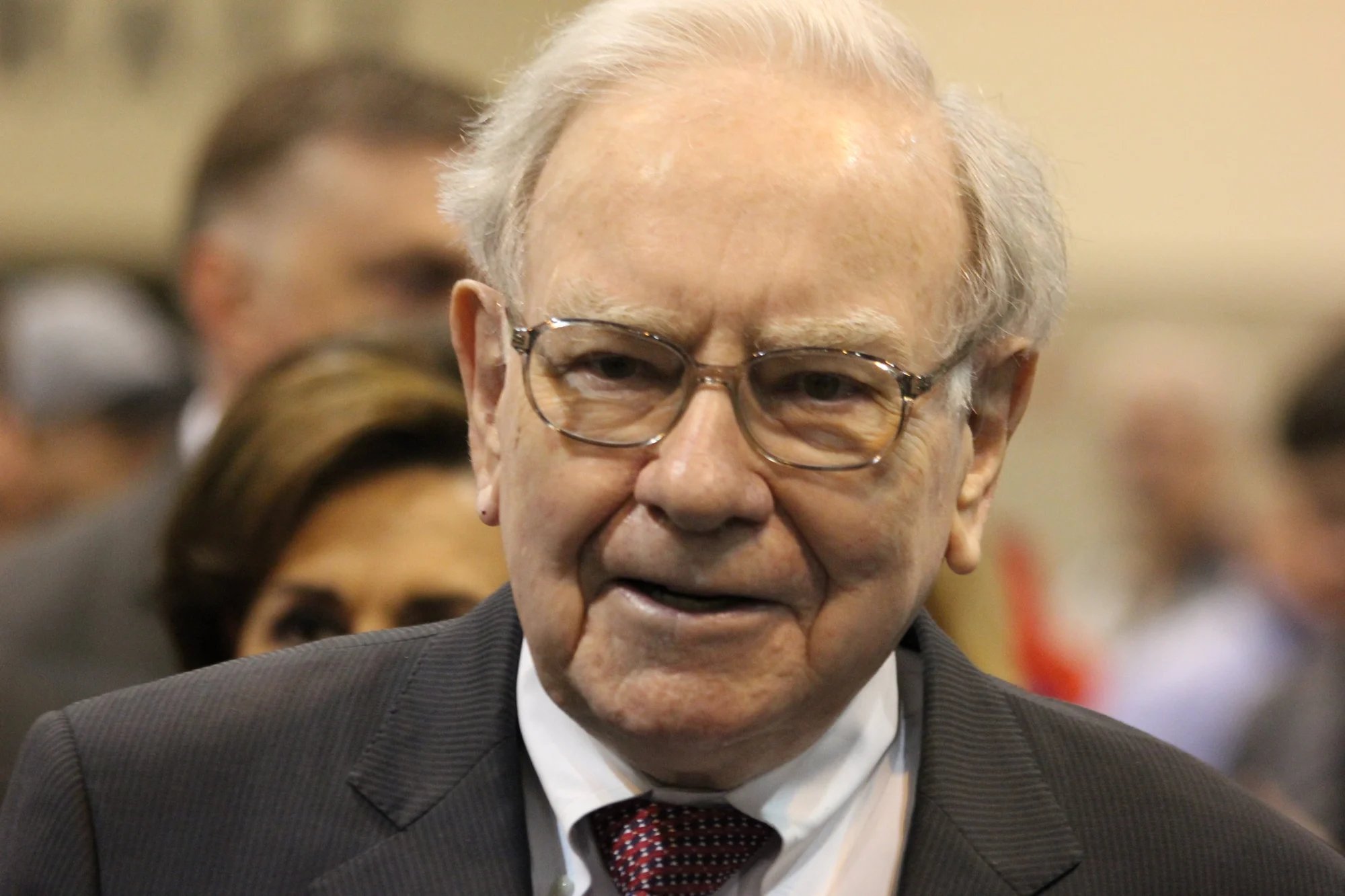 3 Warren Buffett Stocks to Buy Hand Over Fist in November