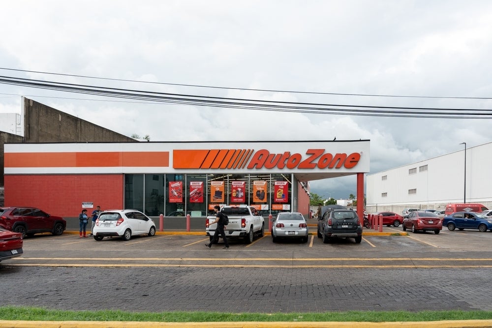 AutoZone's Domestic 'Do It For Me' Business Driving Market Share Gains